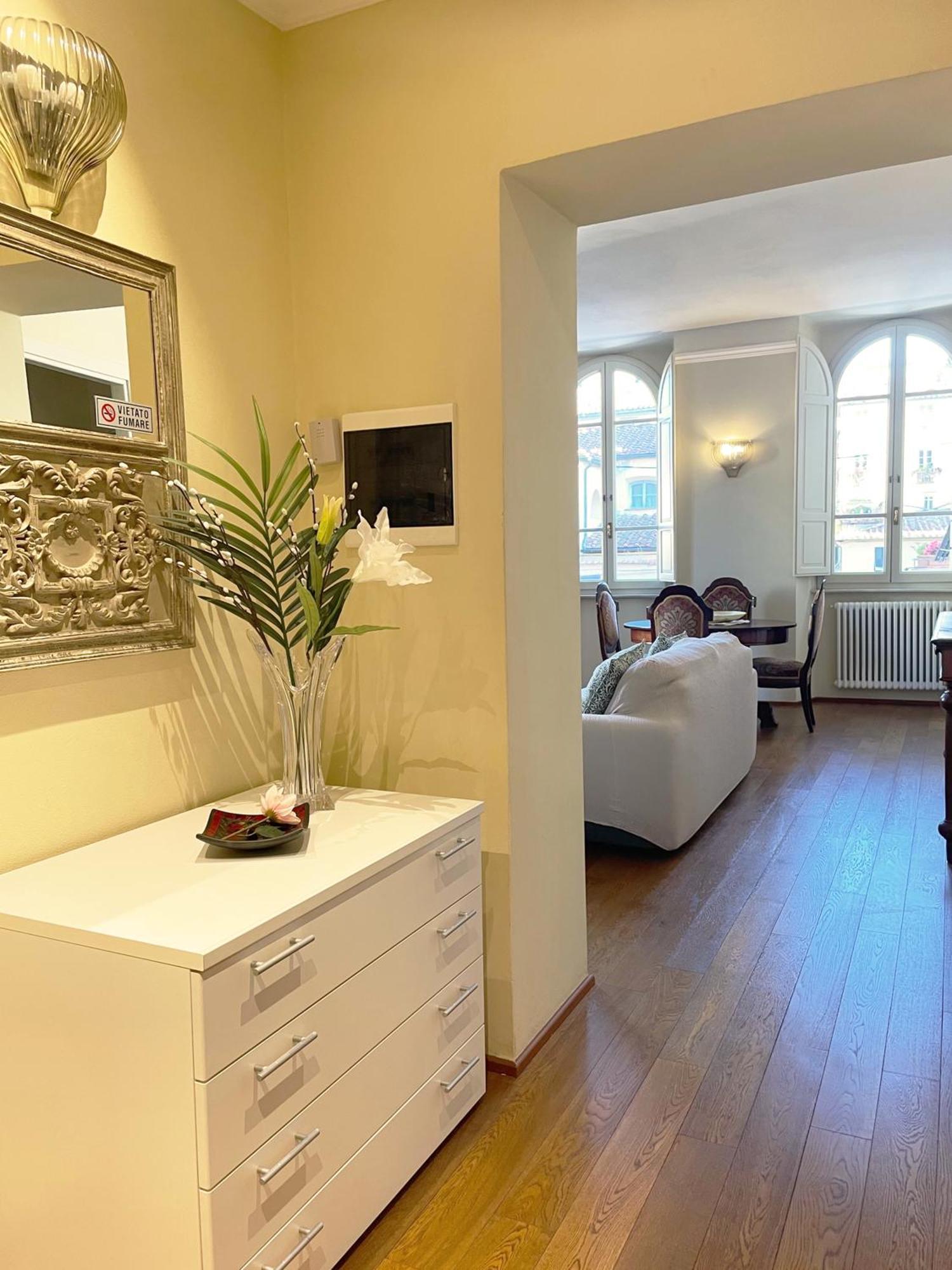 Serena Apartment Lucca Exteriér fotografie